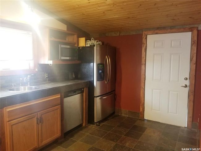 1937 Halifax St, House other with 2 bedrooms, 2 bathrooms and 4 parking in Regina SK | Image 13