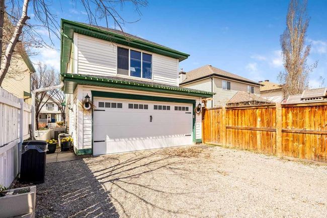 245 Inverness Park Se, Home with 3 bedrooms, 2 bathrooms and 2 parking in Calgary AB | Image 15