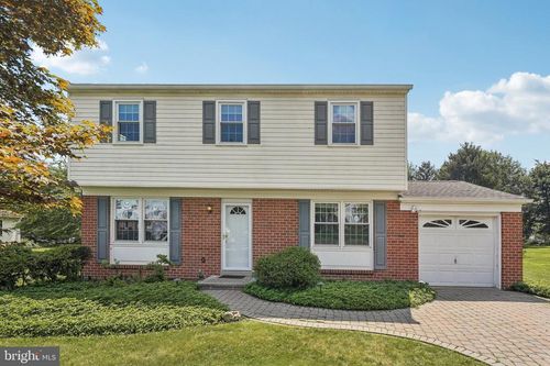 1802 Theresa Way, LANSDALE, PA, 19446-5035 | Card Image