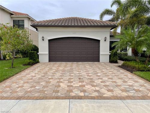 4129 Amelia Way, NAPLES, FL, 34119-9042 | Card Image