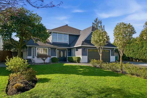 18816 121b Ave, Pitt Meadows, BC, V3Y2K7 | Card Image