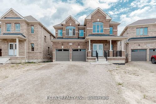 329 Russell St, Dundalk, ON, N0C1B0 | Card Image