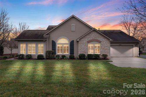 2444 Coltsview Ln, Matthews, NC, 28105-7716 | Card Image