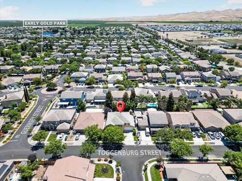 1438 Toggenberg St, Patterson, CA, 95363-8806 | Card Image