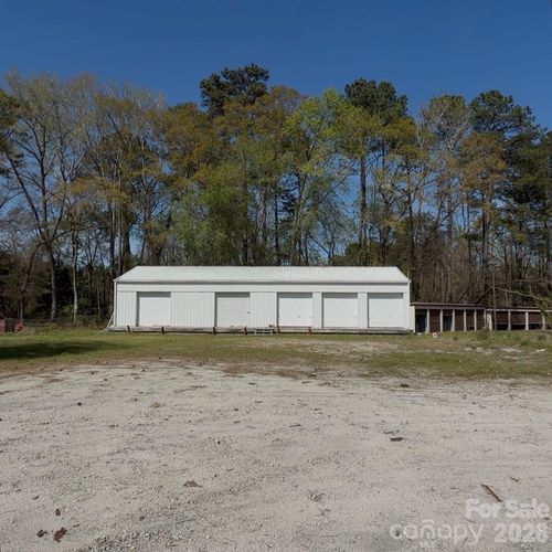 406 W Bobo Newsom Hwy, Hartsville, SC, 29550-4737 | Card Image