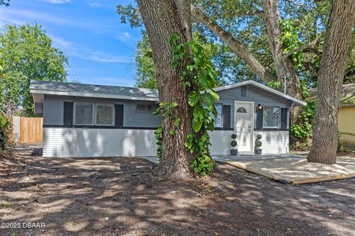 1319 Bender Ave, DAYTONA BEACH, FL, 32117-2122 | Card Image