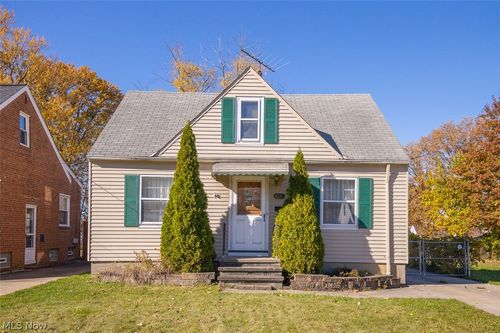 4636 W 157th St, Cleveland, OH, 44135-2736 | Card Image