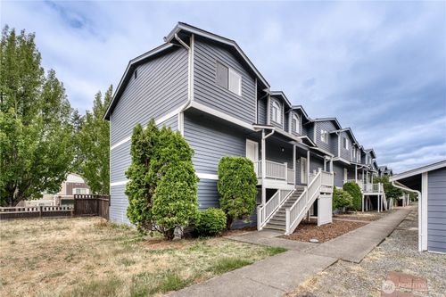apt-d2-3939 10th St Se, Puyallup, WA, 98374-5741 | Card Image