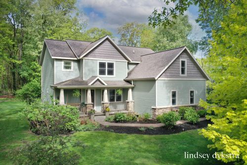 8501 Camelot Dr Ne, Rockford, MI, 49341-8776 | Card Image