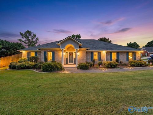 126 Mossy Spring Trl, Madison, AL, 35757-6928 | Card Image