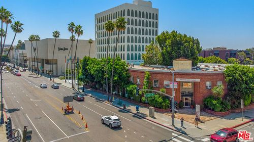 207-9730 Wilshire Boulevard, Beverly Hills, CA, 90212 | Card Image