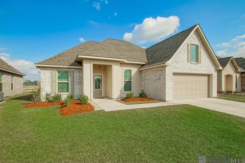 25774 Pristine St, Denham Springs, LA, 70726-6297 | Card Image