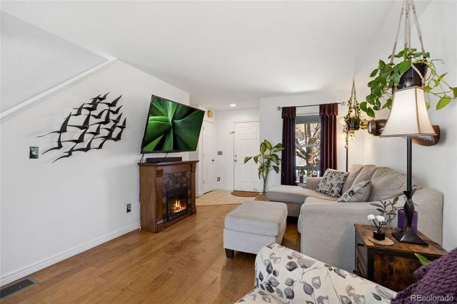 11753 Elizabeth Cir, House other with 3 bedrooms, 3 bathrooms and 2 parking in Thornton CO | Image 6