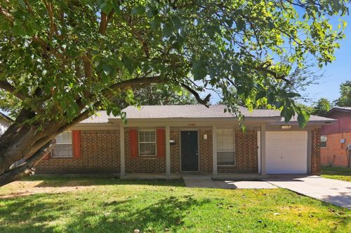 1458 Shorehaven Dr, Garland, TX, 75040-5932 | Card Image