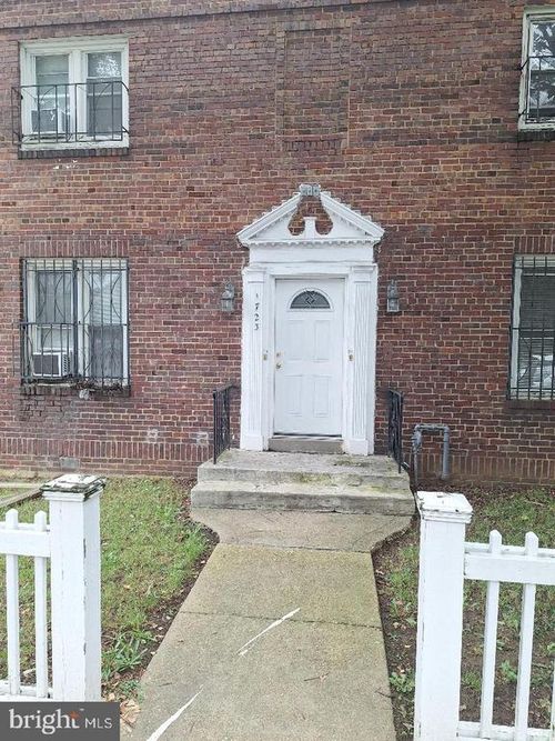 apt-2-1723 Capitol Ave Ne, WASHINGTON, DC, 20002-2247 | Card Image