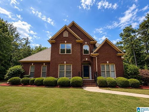 404 Greystone Glen Cir, HOOVER, AL, 35242-7131 | Card Image