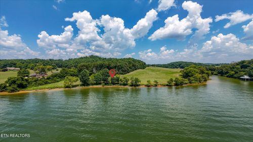 3843 Gravelly Hills Rd, Louisville, TN, 37777-3246 | Card Image