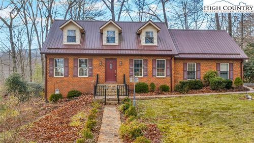 112 Walnut Lane, West Jefferson, NC, 28694 | Card Image