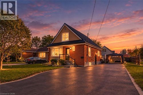 100 Montrose Ave, Hamilton, ON, L8K4Y7 | Card Image