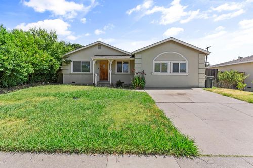 6204 Dewar Way, North Highlands, CA, 95660 | Card Image