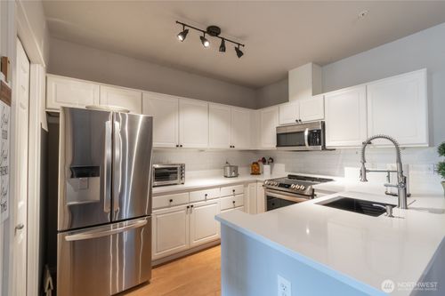 apt-2-401-15026 40th Ave W, Lynnwood, WA, 98087-8959 | Card Image