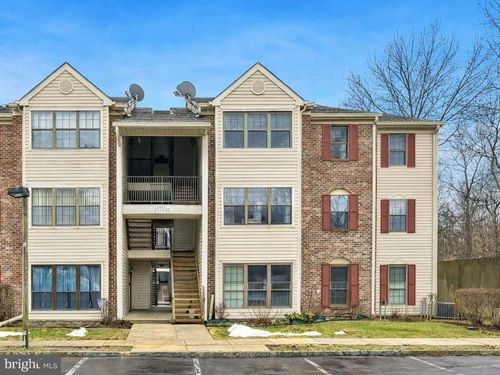9 Alburtus Ct, LAWRENCEVILLE, NJ, 08648-2605 | Card Image