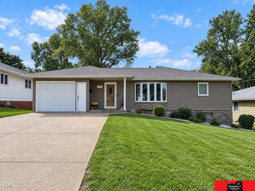 745 E Sheridan St, West Point, NE, 68788-2423 | Card Image