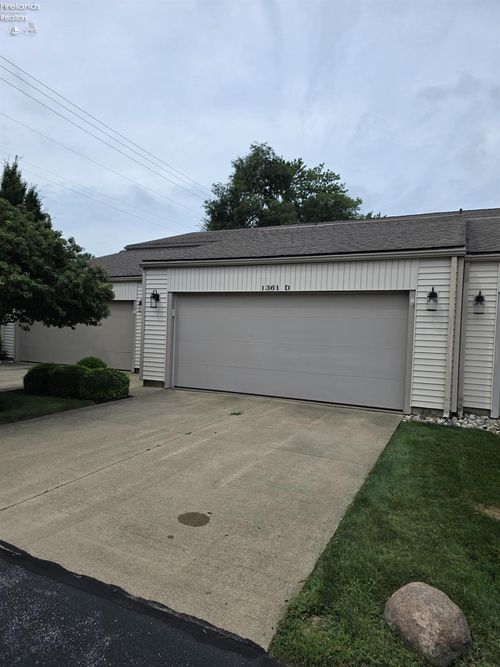 d-1361 Cleveland Road, Huron, OH, 44839 | Card Image