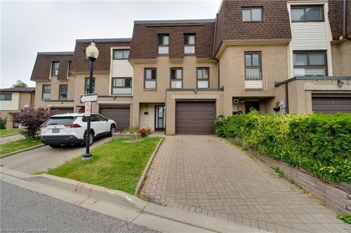 4-46 Dearbourne Blvd, Brampton, ON, L6T1J7 | Card Image