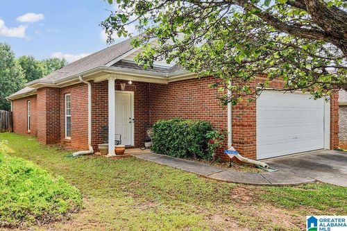 6217 Letson Farm Trl, BESSEMER, AL, 35022-7039 | Card Image