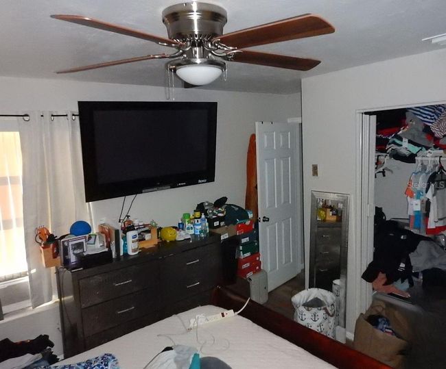 1263 W 27 Th St, House other with 3 bedrooms, 1 bathrooms and null parking in Riviera Beach FL | Image 4