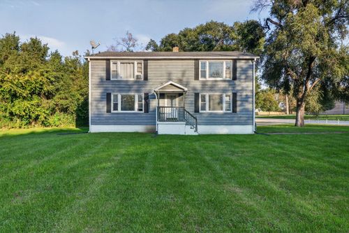739 Austin Avenue, Aurora, IL, 60505 | Card Image