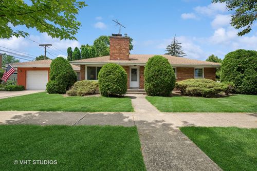 812 Webster Ln, Des Plaines, IL, 60016-6341 | Card Image