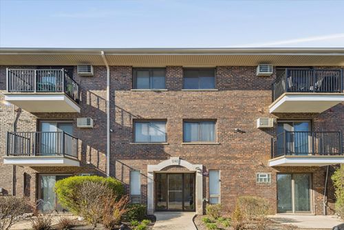 apt-3b-1240 S Lorraine Rd, Wheaton, IL, 60189-7028 | Card Image