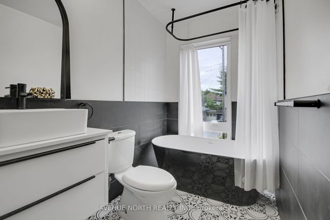 48 Brighton Ave, House attached with 5 bedrooms, 4 bathrooms and 2 parking in Ottawa ON | Image 30