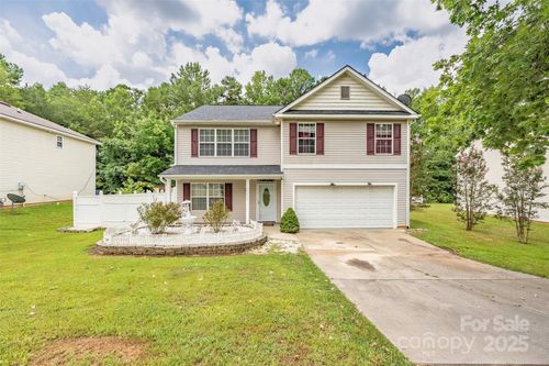 10816 Pointer Ridge Dr, Charlotte, NC, 28214-1071 | Card Image