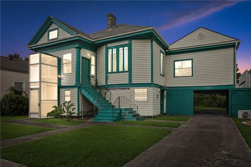 1830 Fern St, New Orleans, LA, 70118-4174 | Card Image