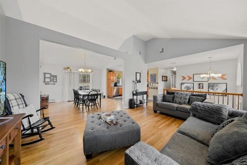 101 Old Forestburg Rd, Sparrowbush, NY, 12780-5006 | Card Image