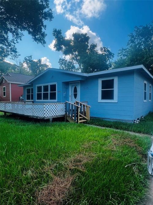 2010 Bogatto Street, La Marque, TX, 77568 | Card Image