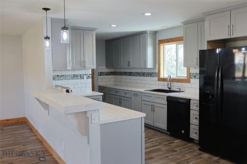 204 Big Sky Dr, Townsend, MT, 59644-9549 | Card Image