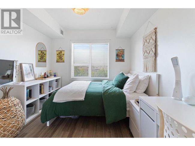 PH2 - 775 Academy Way, Condo with 3 bedrooms, 3 bathrooms and 1 parking in Kelowna BC | Image 14