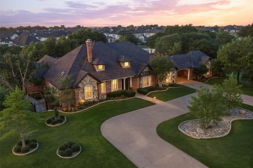 4561 Mahogany Ln, Copper Canyon, TX, 75077-8546 | Card Image