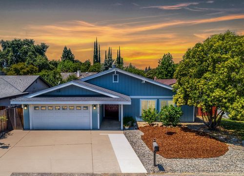 6939 Cross Drive, Orangevale, CA, 95662 | Card Image
