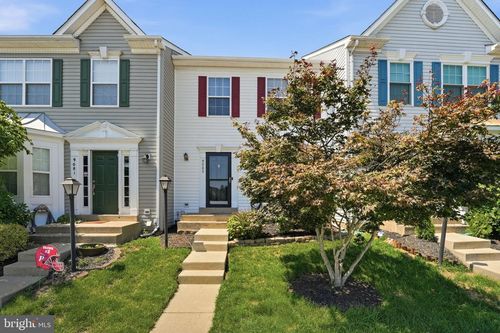 9083 Slate Stone Loop, BRISTOW, VA, 20136-1722 | Card Image