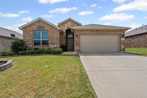1104 Dublin Dr, Cleburne, TX, 76033-4764 | Card Image