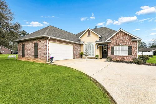 604 Christopher Ln, Amite, LA, 70422-5575 | Card Image