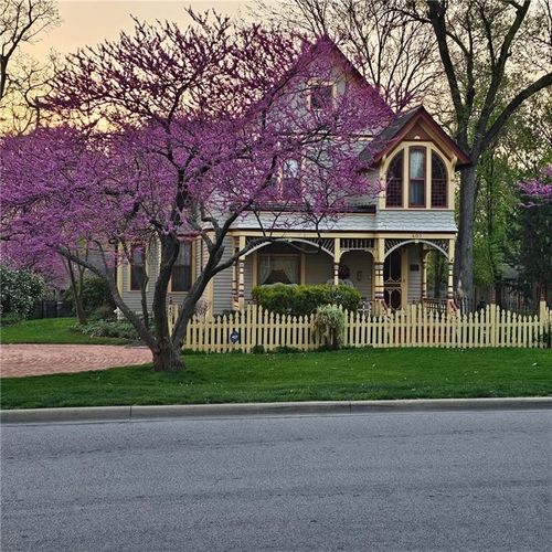 401 S Harrison St, Olathe, KS, 66061-4413 | Card Image