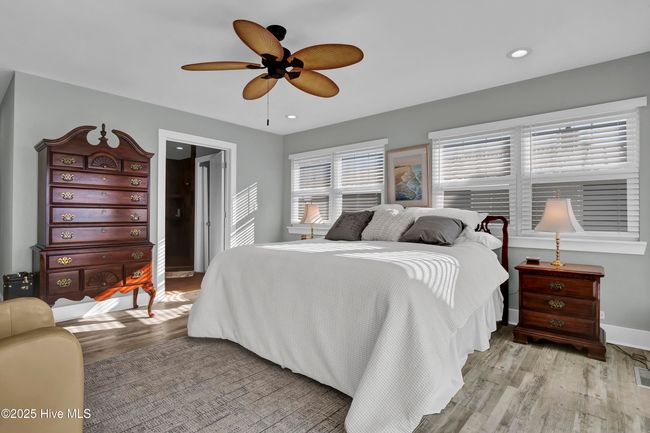 B - 440 Causeway Dr, Condo with 3 bedrooms, 3 bathrooms and 1 parking in Wrightsville Beach NC | Image 22