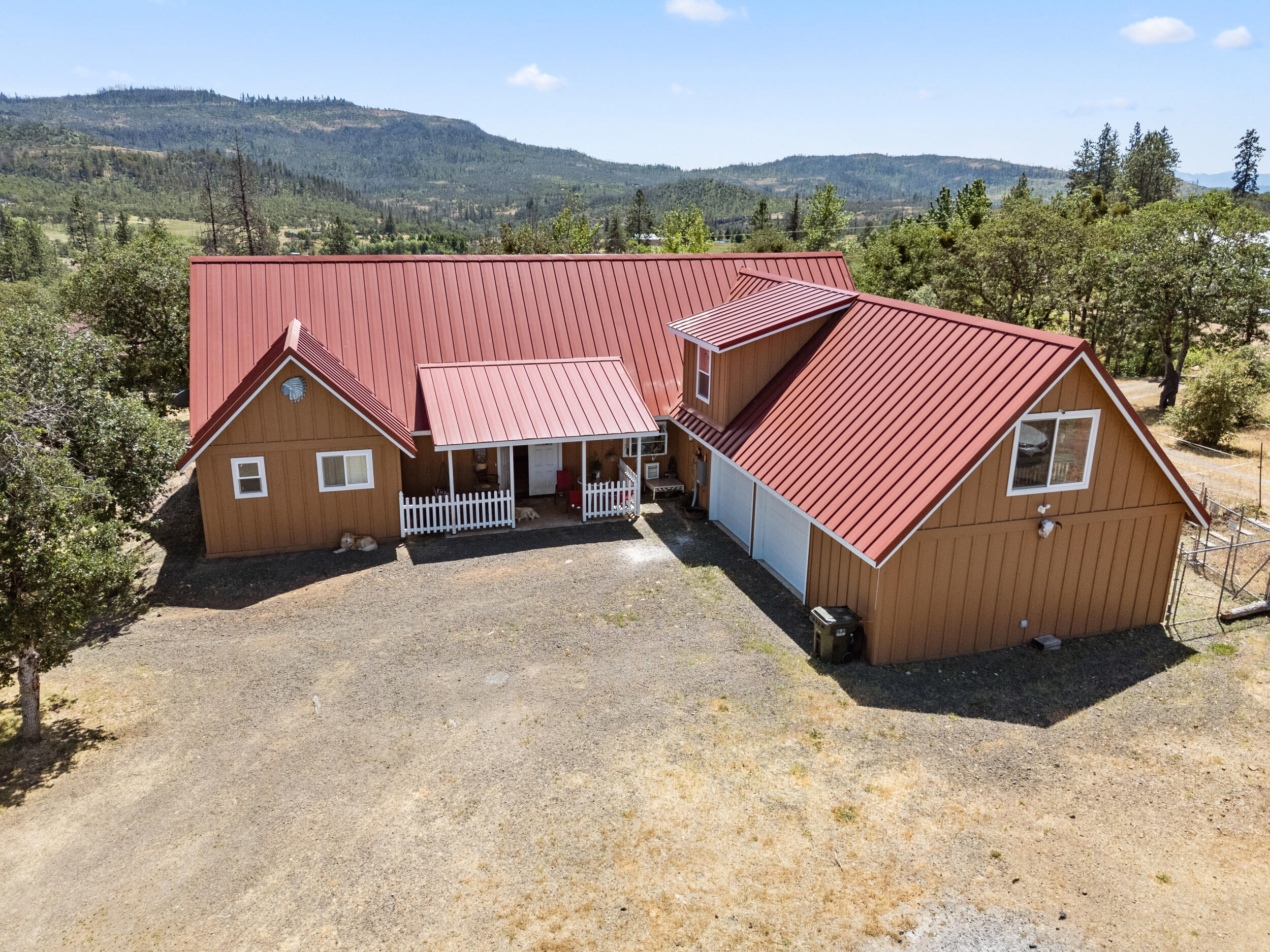 Residential in Eagle Point 4