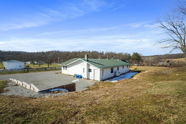 34601 Lake Rd, House other with 2 bedrooms, 2 bathrooms and null parking in Mc Arthur OH | Image 9